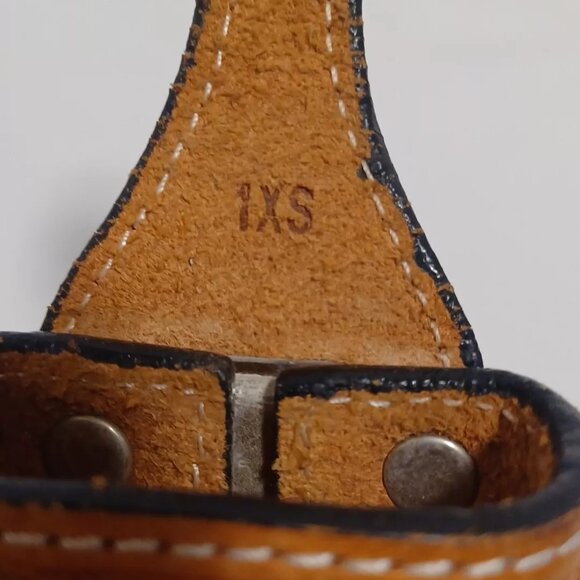 VTG Tooled Brown Tan Leather Western Cowboy Decor Flip Phone Holster Belt Clip - Picture 10 of 11